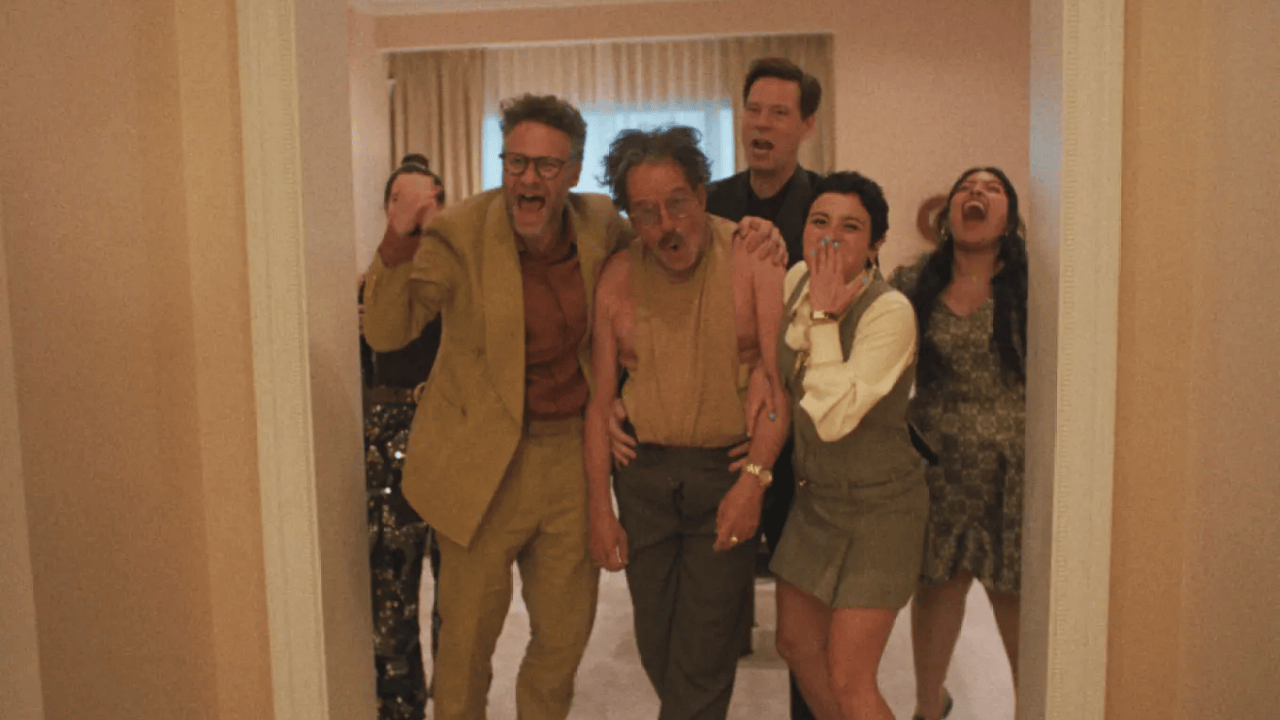 Bryan Cranston “The Studio” ile Emmy’de Yedinci Zaferine Ulaştı!