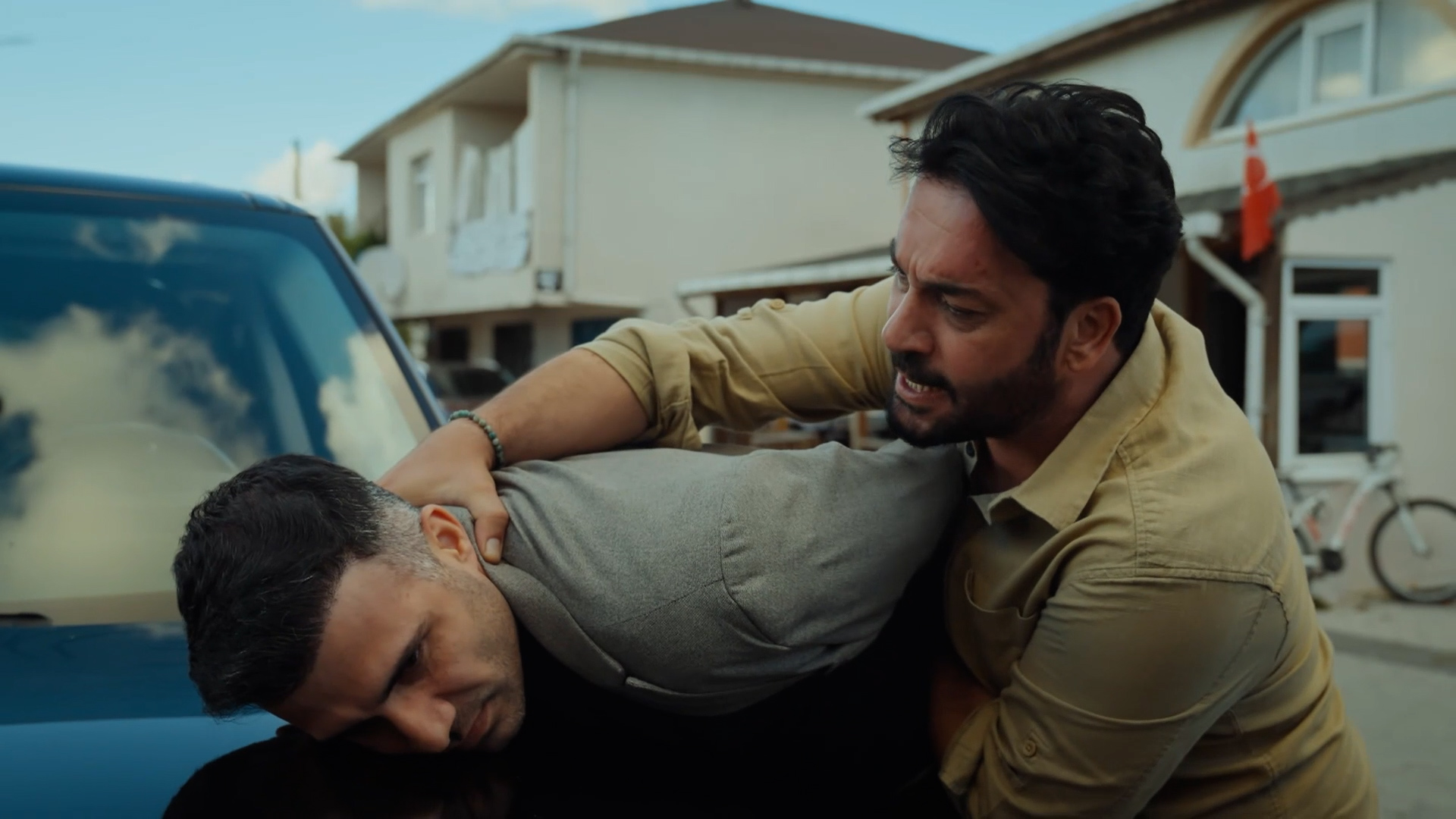 Arka Sokaklar yeni bölümüyle yine Türkiye’nin gündemini ekrana taşıyacak! Arka Sokaklar yeni bölümüyle yine Türkiye’nin gündemini ekrana taşıyacak!