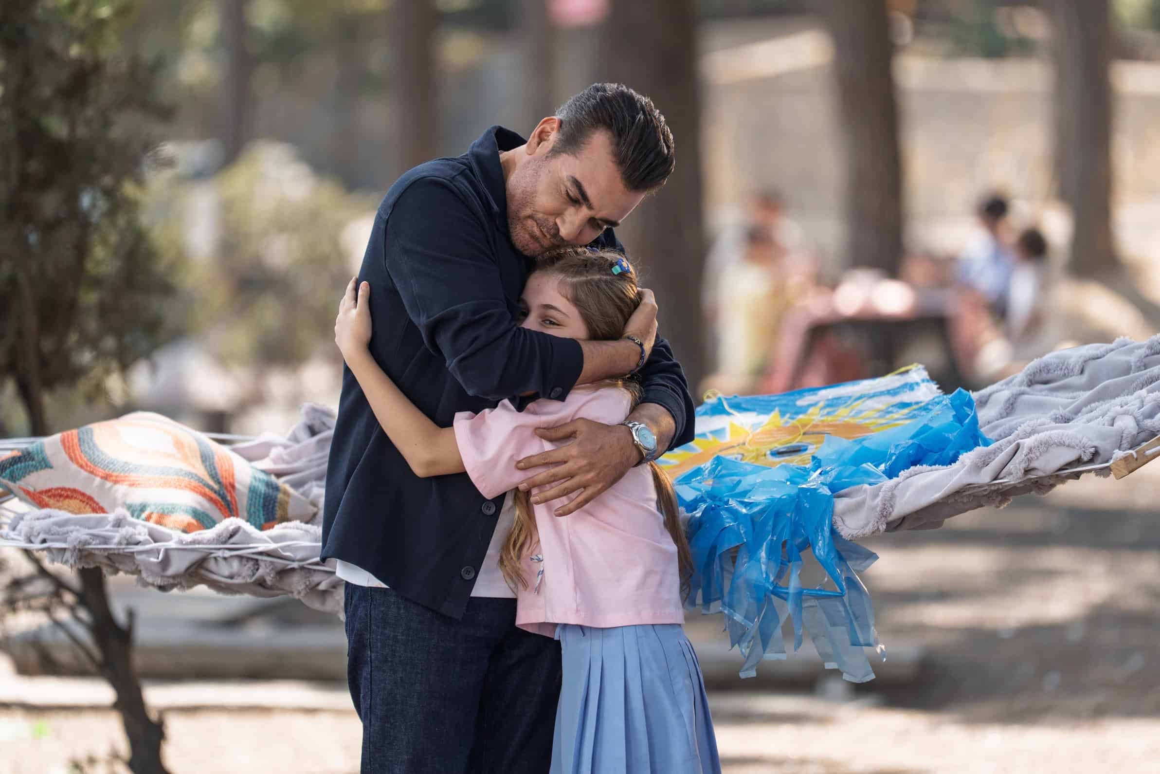 Yeni sezonun dikkat çeken projelerinden “Ben Onun Annesiyim” dizisi, ikinci tanıtımıyla izleyicinin karşısına çıktı! Yeni sezonun dikkat çeken projelerinden “Ben Onun Annesiyim” dizisi, ikinci tanıtımıyla izleyicinin karşısına çıktı!