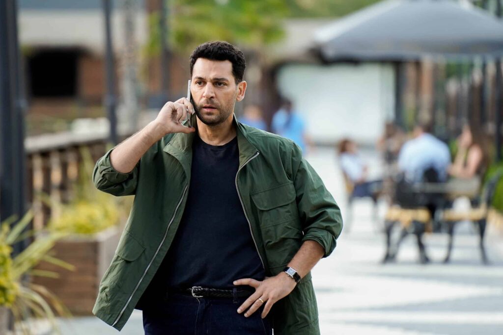 Güller ve Günahlar’ın Serhat’ı Murat Yıldırım’a büyük onur! Güller ve Günahlar’ın Serhat’ı Murat Yıldırım’a büyük onur!