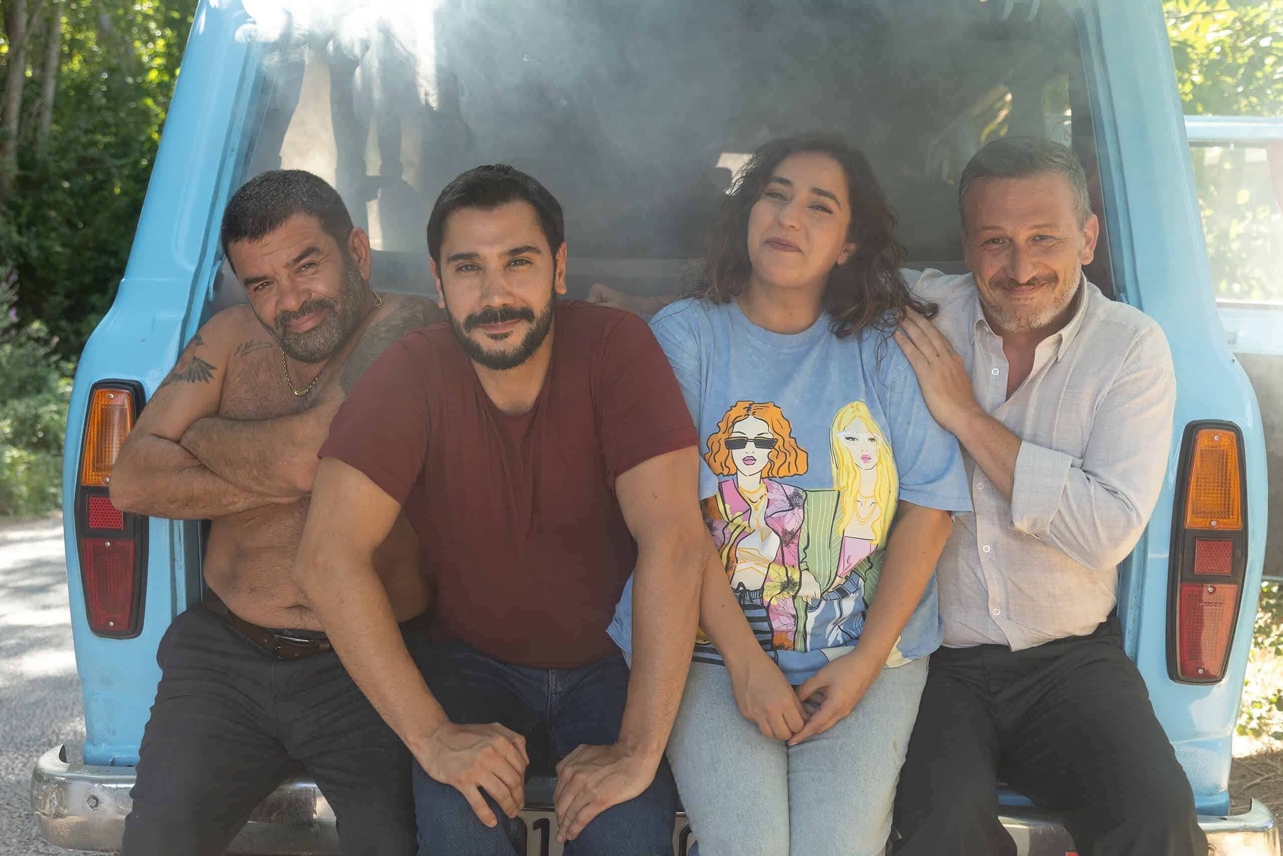 Merakla beklenen “Aşk ve Yemek” filminin ilk tanıtımı yayınlandı! Merakla beklenen “Aşk ve Yemek” filminin ilk tanıtımı yayınlandı!