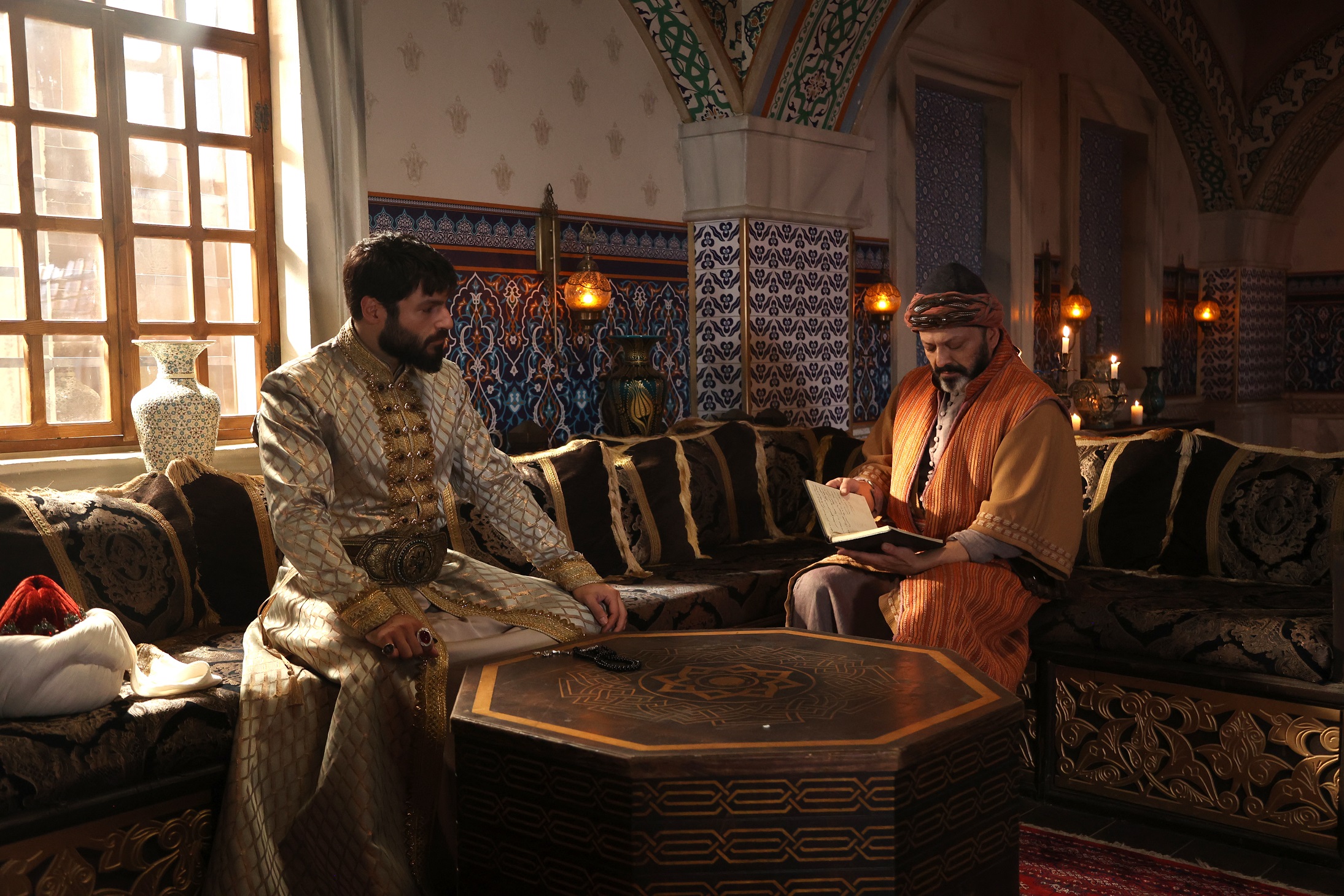 Mehmed: Fetihler Sultanı 51. Bölümde Vlad, yoldaşlarına kılıç çekti! Fatih Sultan Mehmed, Şehzade Bayezid’in canını bağışladı! Mehmed: Fetihler Sultanı 51. Bölümde Vlad, yoldaşlarına kılıç çekti! Fatih Sultan Mehmed, Şehzade Bayezid’in canını bağışladı!