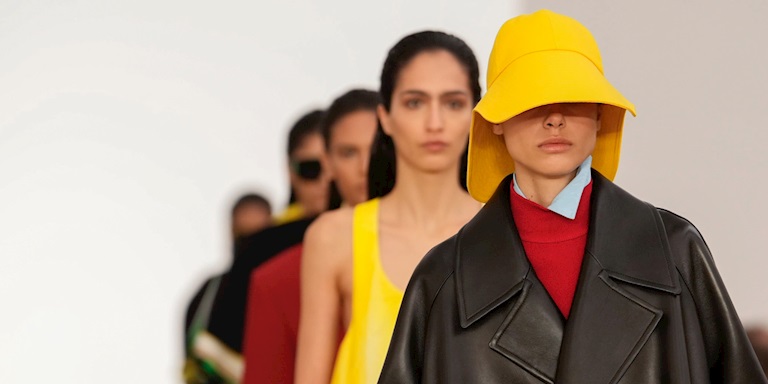 Paris Moda Haftası: Loewe İlkbahar/Yaz 2026 Paris Moda Haftası: Loewe İlkbahar/Yaz 2026
