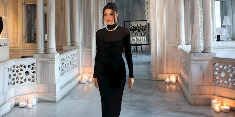 Pomellato, El Sanatlarının Ustalığını Hande Erçel İle Kutladı Pomellato, El Sanatlarının Ustalığını Hande Erçel İle Kutladı