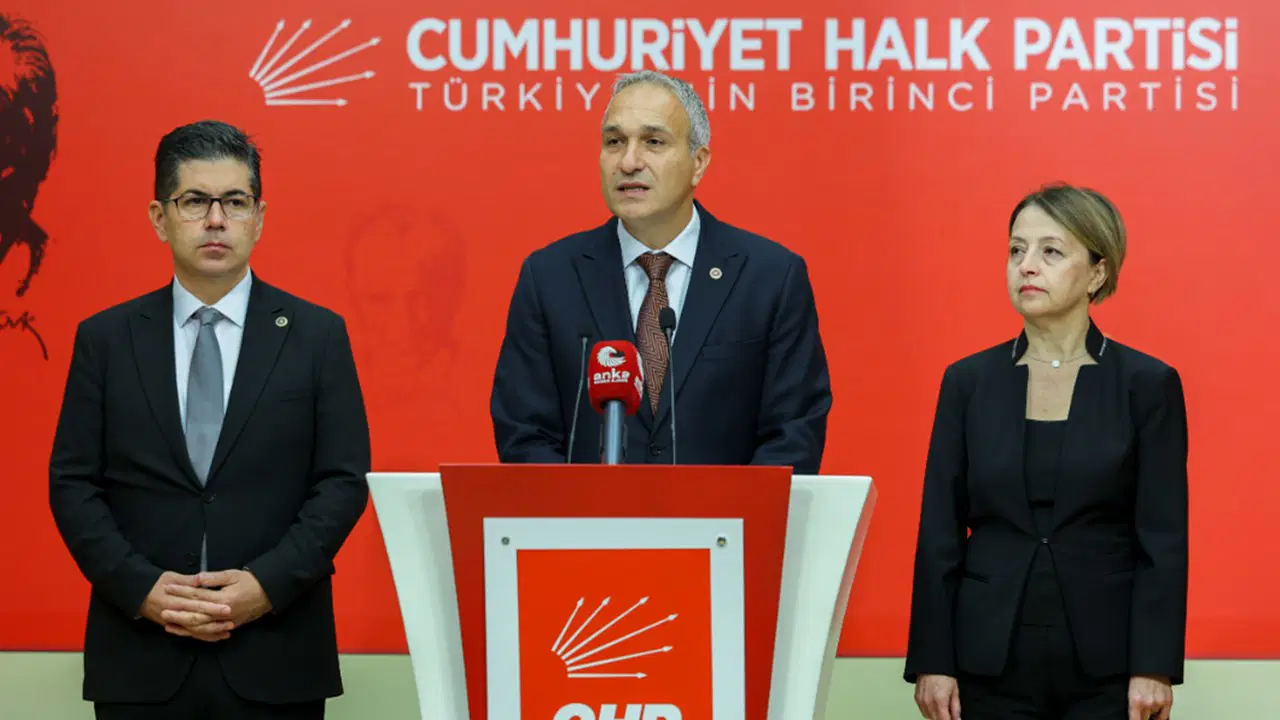 CHP’li Özçağdaş’tan İTO ve MÜSİAD’a: ‘Siz yalancısınız, iki yüzlüsünüz, iş bilmezsiniz’ CHP’li Özçağdaş’tan İTO ve MÜSİAD’a: ‘Siz yalancısınız, iki yüzlüsünüz, iş bilmezsiniz’
