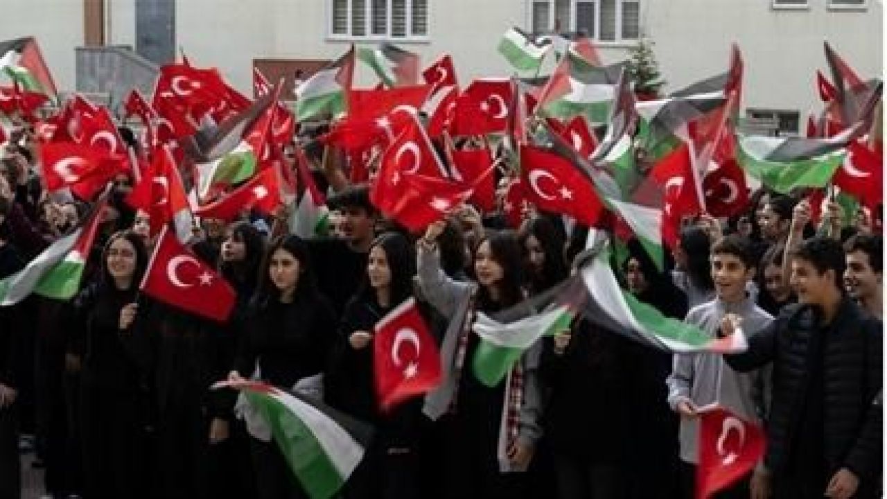 Eğitim-Bir-Sen’den MEB’e “Gazze ve Filistin Duyarlılığı” Teşekkürü Eğitim-Bir-Sen’den MEB’e “Gazze ve Filistin Duyarlılığı” Teşekkürü