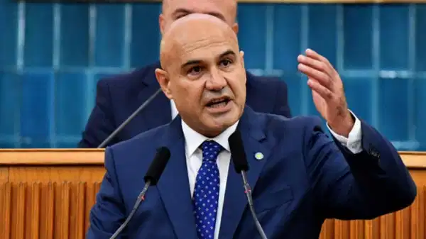 İYİ Parti Turhan Çömez: ‘Türkiye’de bir yılda çekilmiş MR ve tomografiye ödenen para Dışişleri Bakanlığı bütçesinden fazla’ – Son Dakika Siyaset Haberleri