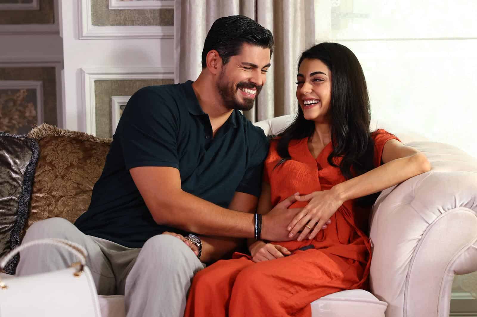 Gelin heyecan dolu üçüncü sezonuyla izleyici karşısına çıkmaya hazırlanıyor! Gelin heyecan dolu üçüncü sezonuyla izleyici karşısına çıkmaya hazırlanıyor!