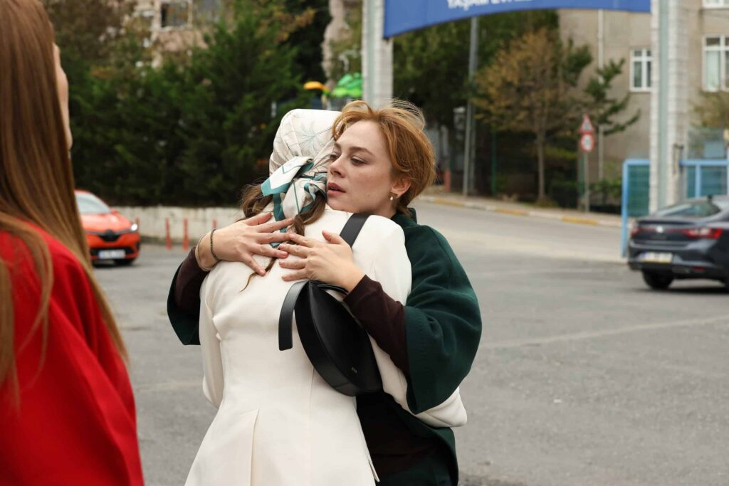 Bahar: Çiçek Açmaya Hazır Mısın? 55. Bölümde Harun, Maral’ın gerçeğini anlattı! Seren hastaneden uzaklaştırıldı! Bahar: Çiçek Açmaya Hazır Mısın? 55. Bölümde Harun, Maral’ın gerçeğini anlattı! Seren hastaneden uzaklaştırıldı!