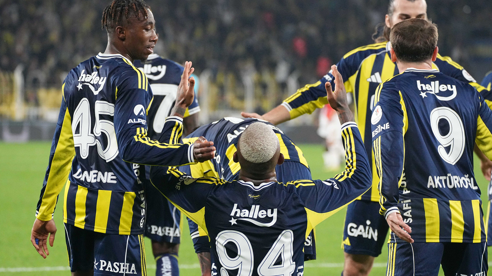 Fenerbahçe, milli aradan galibiyetle döndü