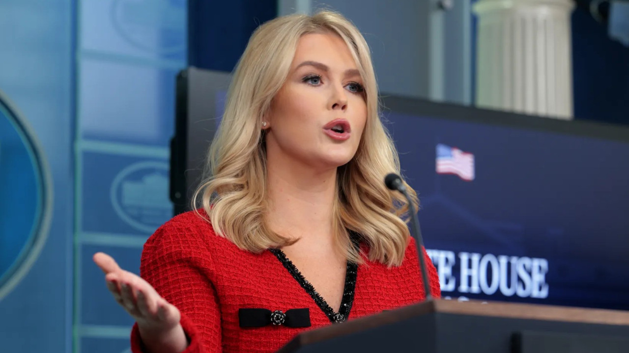 Beyaz Saray sözcüsünden Budapeşte’yi kim seçti diye soran muhabire Annen yanıtı Beyaz Saray sözcüsünden Budapeşte’yi kim seçti diye soran muhabire Annen yanıtı