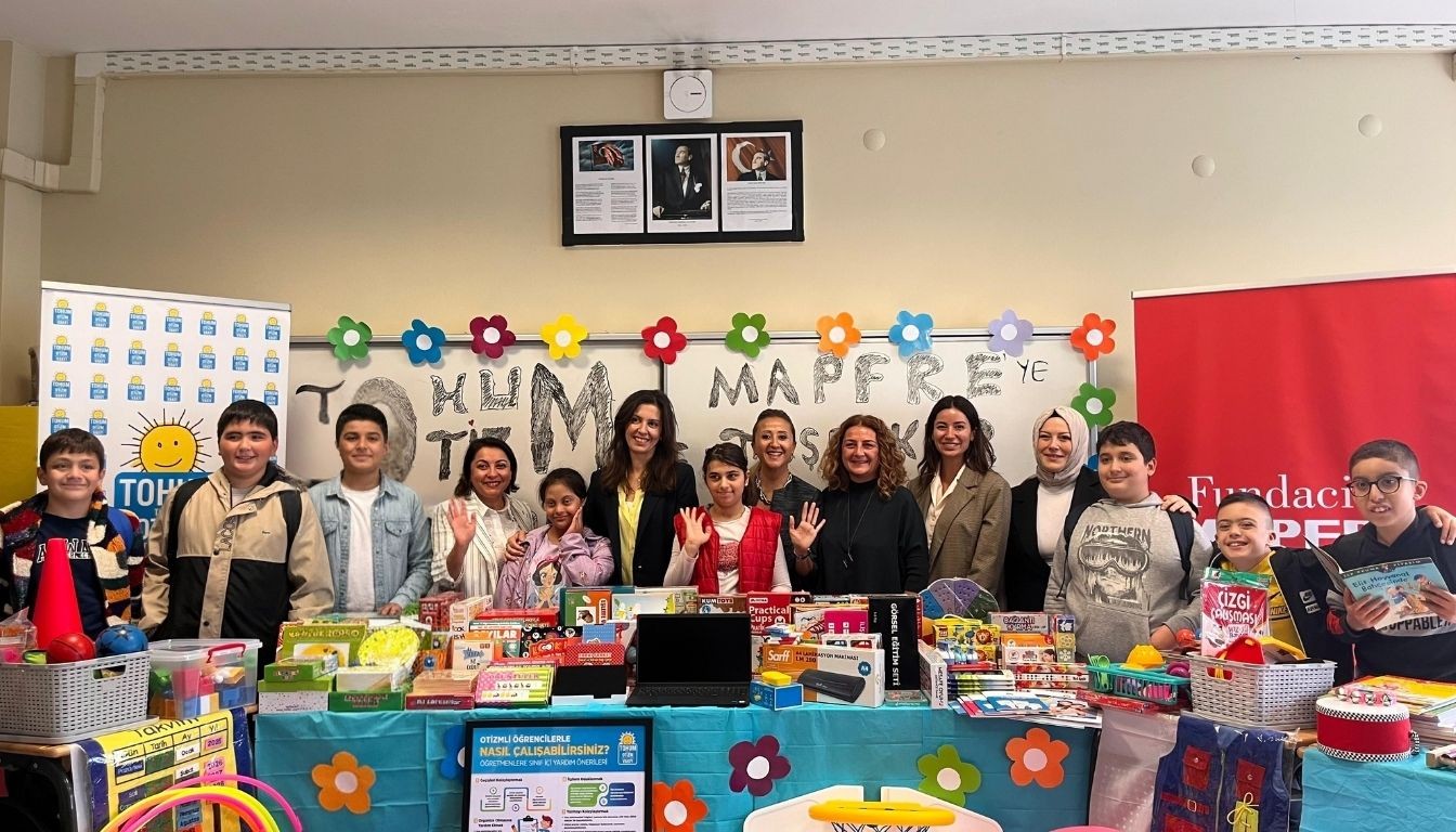 Fundación MAPFRE ve Tohum Otizm Vakfı İş Birliğiyle Özel Eğitimde Yeni Bir Dönem Fundación MAPFRE ve Tohum Otizm Vakfı İş Birliğiyle Özel Eğitimde Yeni Bir Dönem