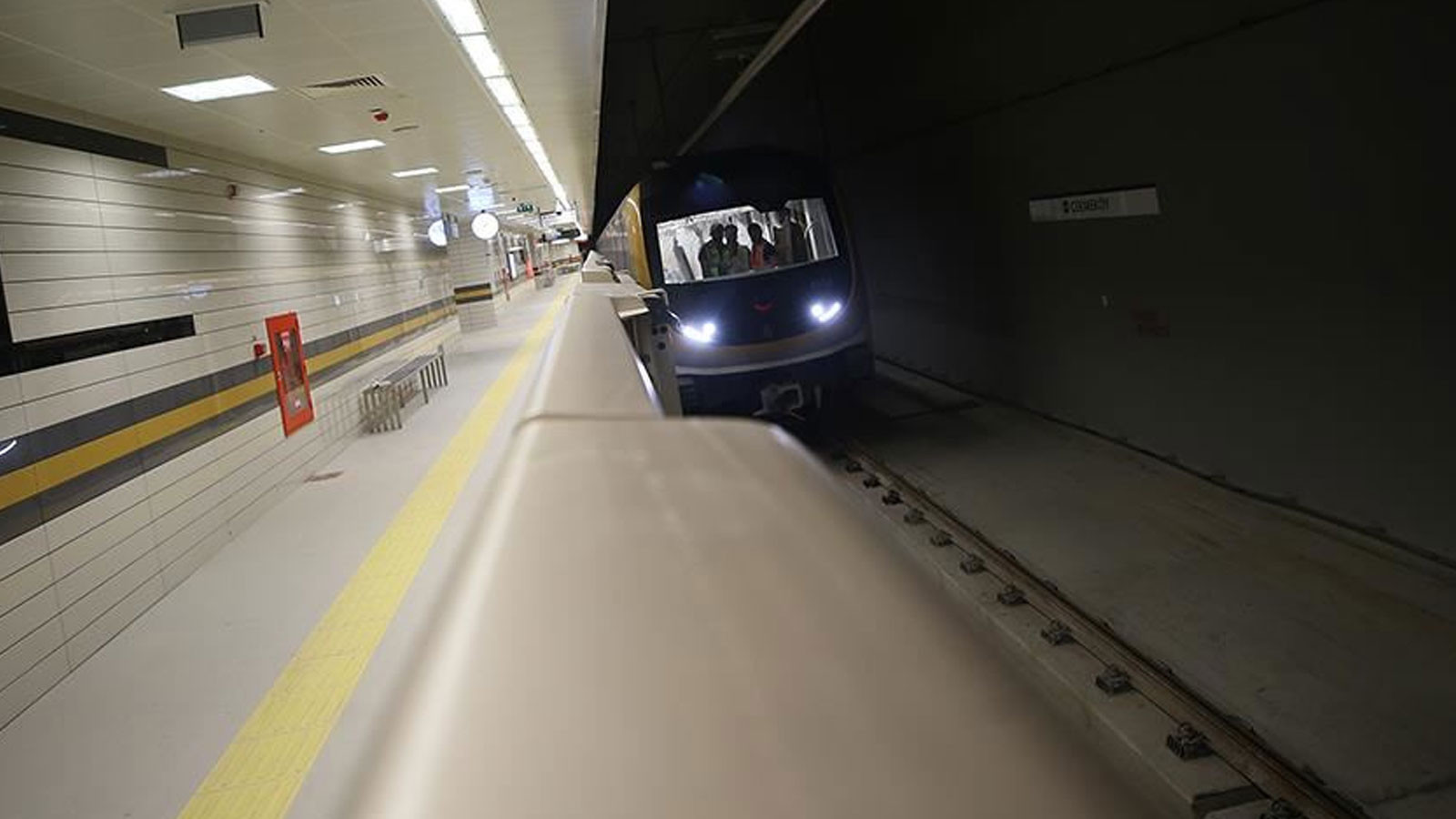 Gayrettepe-İstanbul Havalimanı metrosunda yolcu rekoru kırıldı Gayrettepe-İstanbul Havalimanı metrosunda yolcu rekoru kırıldı