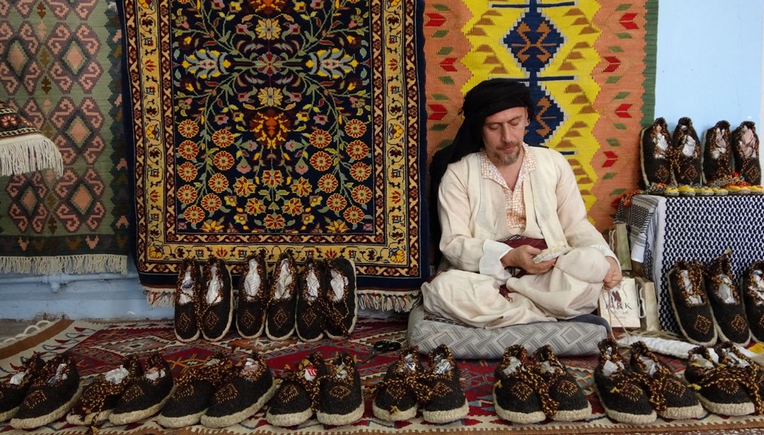 Harik’in son ustası: Mesleğini 28 yıldır yaşatmaya çalışıyor