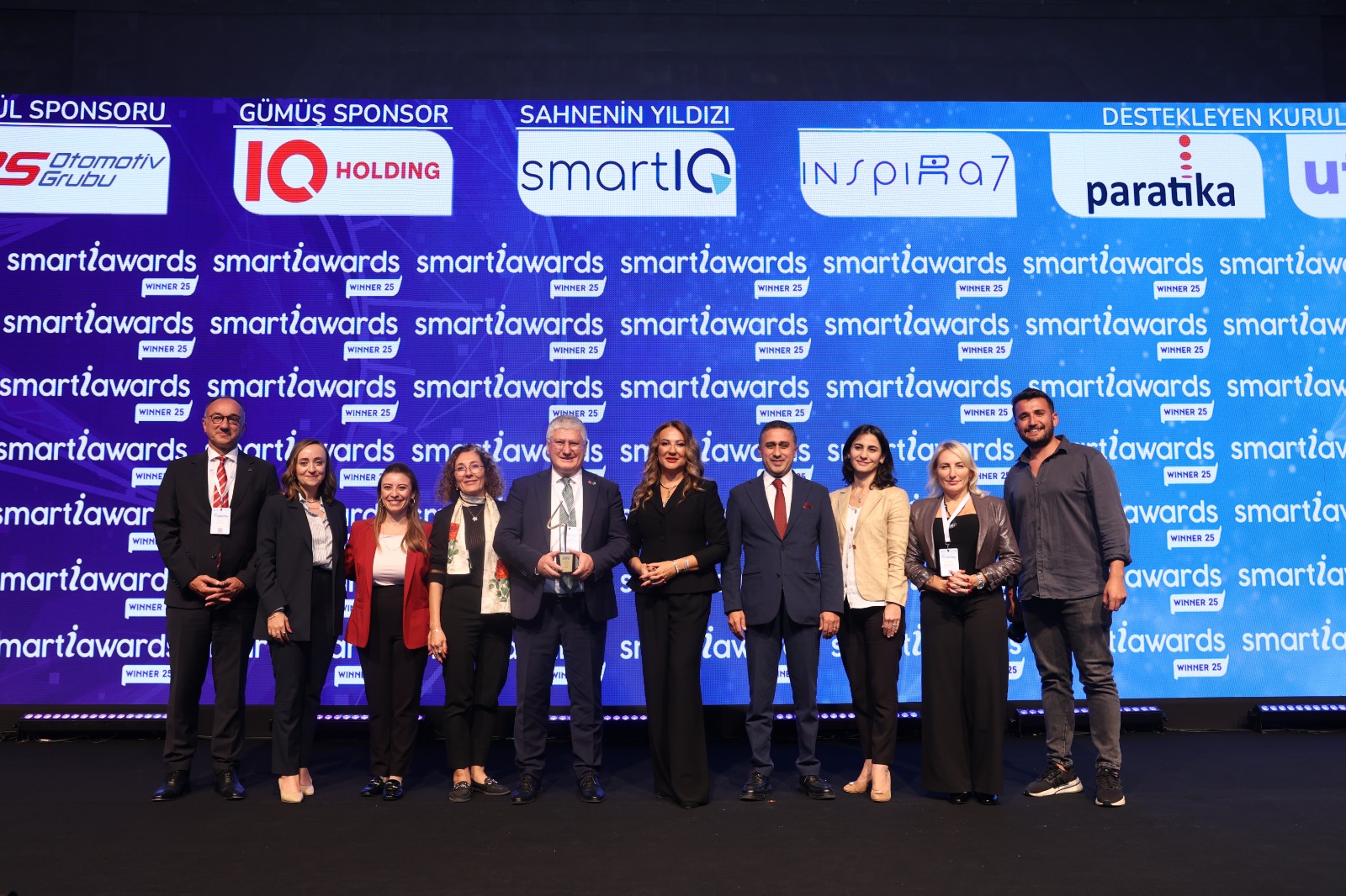 Quick Sigorta’nın QTeam Ekibi Smart-i Awards’ta Altın Ödül Kazandı Quick Sigorta’nın QTeam Ekibi Smart-i Awards’ta Altın Ödül Kazandı