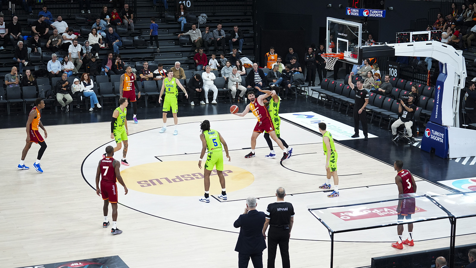 TBF'den Galatasaray'a para cezası TBF'den Galatasaray'a para cezası