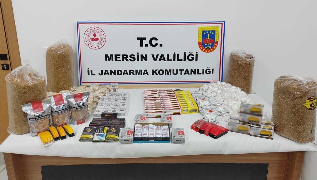 Mersin’de kaçak tütün ve sigara sarma makinesi ele geçirildi
