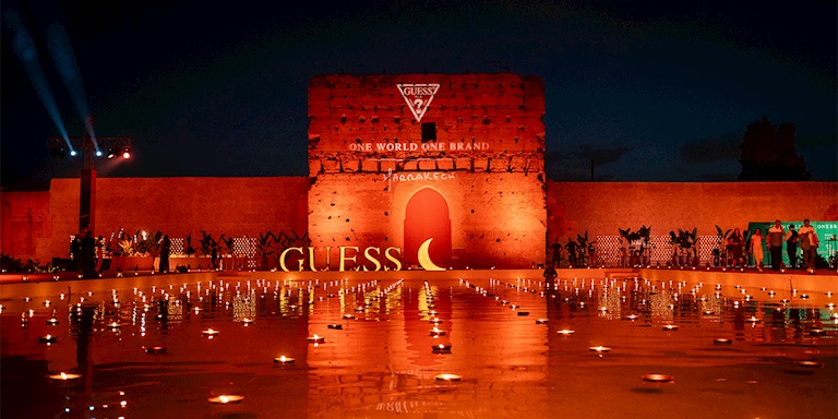 “One World, One Brand” Temasıyla Guess, Marakeş’te “One World, One Brand” Temasıyla Guess, Marakeş’te