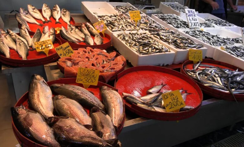 Trabzon’da Hamsi İlgisi Artarken İstavrit Tezgahlardan Trabzon’da Hamsi İlgisi Artarken İstavrit Tezgahlardan