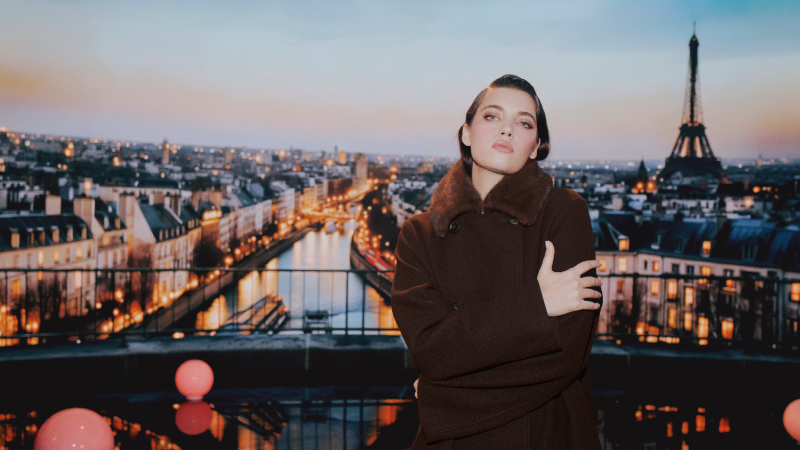 DeFacto ve Afra Saraçoğlu, yapay zeka ile gerçek duyguların peşine düştü