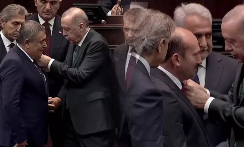 İki belediye başkanı daha AK Parti’ye katıldı İki belediye başkanı daha AK Parti’ye katıldı