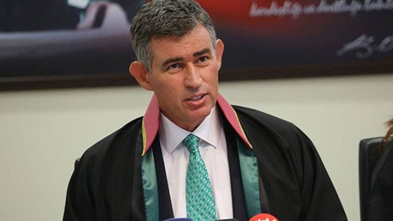 AYM’den ‘Metin Feyzioğlu’ kararı: ‘Yavşak’ paylaşımına ceza, ifade özgürlüğü ihlali – Son Dakika Siyaset Haberleri