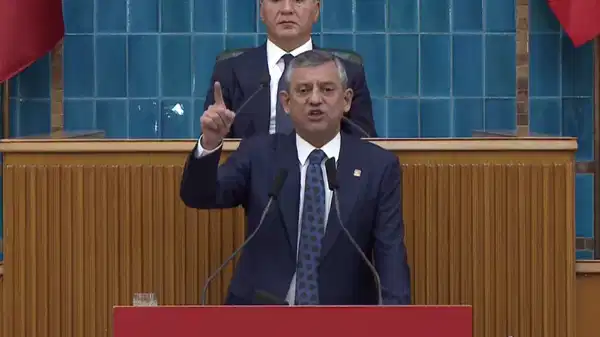 CHP Grup Toplantısında Özgür Özel’den Tutuksuz Yargılama CHP Grup Toplantısında Özgür Özel’den Tutuksuz Yargılama