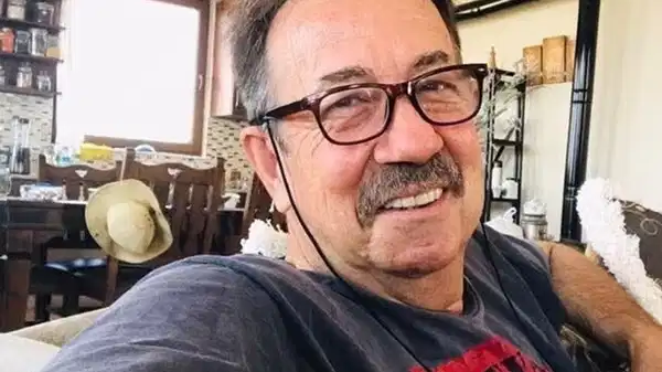 CHP Eski Antalya İl Başkanı Özer Ahmet Ülken Hayatını