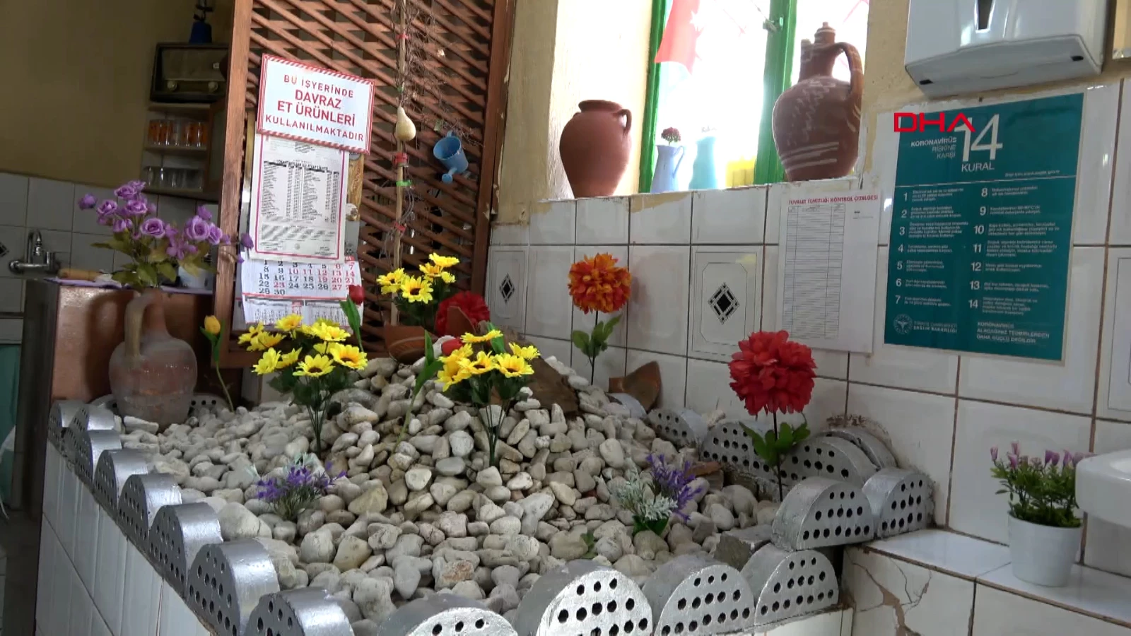 Isparta’da Pide Salonunda Bulunan Mezar İlgi Çekiyor Isparta’da Pide Salonunda Bulunan Mezar İlgi Çekiyor