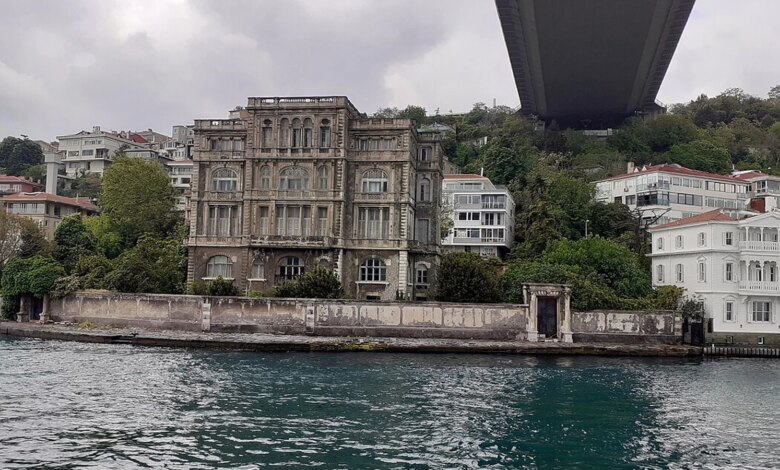 Zeki Paşa Yalısı, İstanbul Boğazı’nda Satışa Çıktı Zeki Paşa Yalısı, İstanbul Boğazı’nda Satışa Çıktı